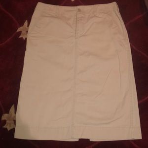 EUC Ralph Lauren tan skirt. Size 10